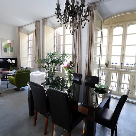 Apartamento Victoria Apartment *